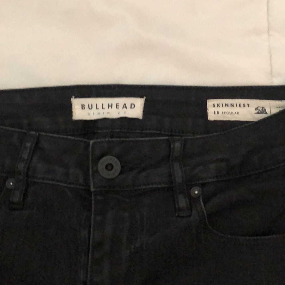 Bullhead Black Skinny Jeans